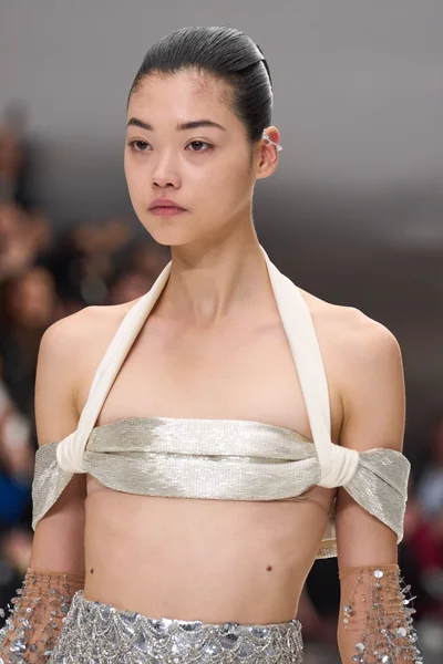 Look 101